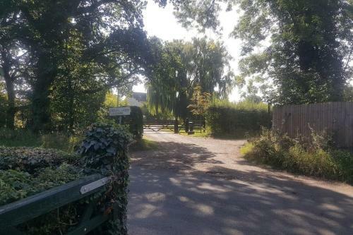 Apartamento West Cottage Cosy Bedsit Stay.