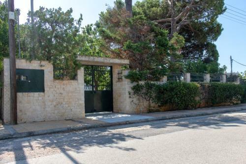 Villa Serenity @sounio-close To The Beach!
