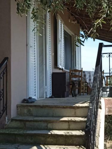 Ammolofoi Country Villa. 80 Steps From The Beach