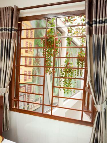 Hung Anh Hotel