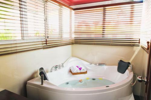Hotel Vien Dong District 7 Phu My Hung