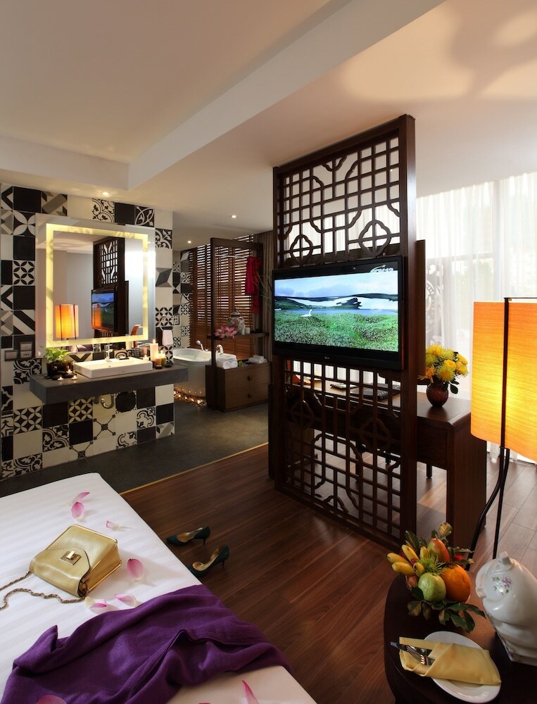 Silverland Sakyo Hotel & Spa