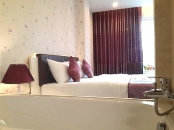 Luxury Hotel
