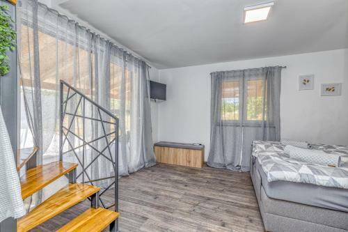 Holiday House Krase With Private Pool