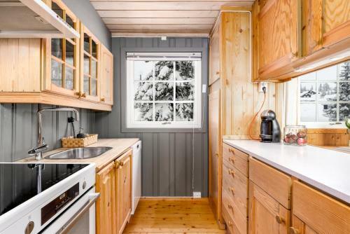 Cottage Right Next To Cross Country Tracks