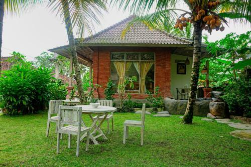 Hostal Kresna Asih House