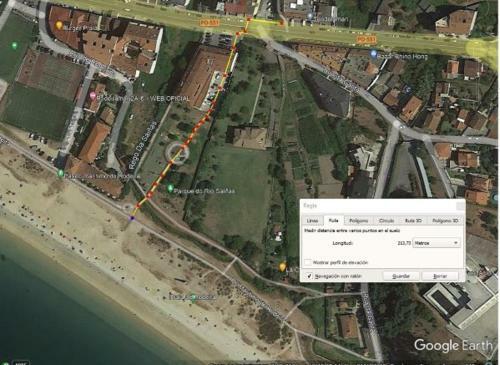 Apartamento Piso Con Terraza, Garaje Cerca De La Playa Rodeira