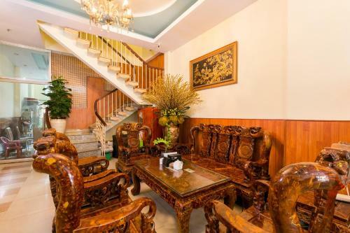 Hoang Long Hotel