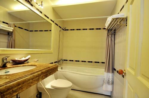 Bao Tran 2 Hotel