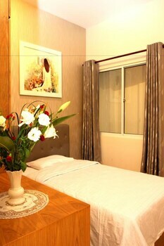 Had Apartment - Nguyen Dinh Chinh