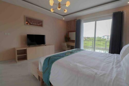 Luxury 5br Villa With Ocean, Mountain Ricefield Views