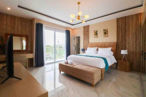 Luxury 5br Villa With Ocean, Mountain Ricefield Views