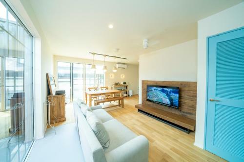 Hotel Raw_