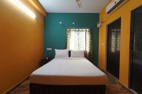 Hotel Maahi Stays
