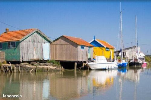 Location Studio Proche De L'�le D'ol�ron - Marennes
