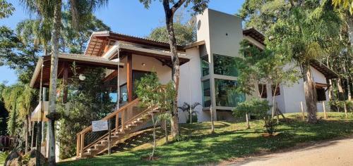 Casa Cocais-ibi�na-piscina Climatizada, Jacuzzi & Sauna