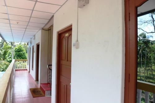 Bed & Breakfast White Pearl Homestay