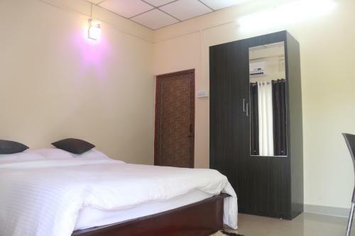 Bed & Breakfast White Pearl Homestay
