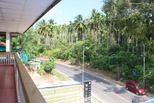 Bed & Breakfast White Pearl Homestay