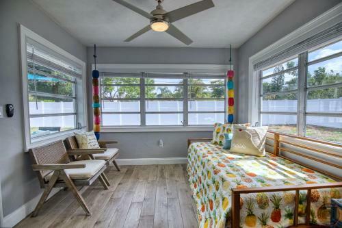 Peaceful, Gorgeous, Near Siesta Key, 3 Bed, 2 Bath
