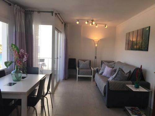 Apartamento On The Beach ! Fiber Internet! October Reduction!