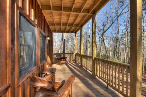 Hoot Owl Cottage - Hot Tub!
