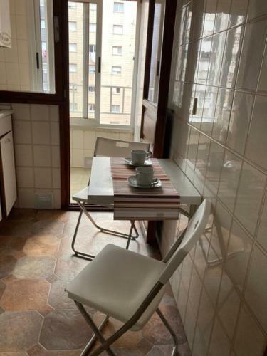 Emilio Tuya Vut-3042-as - Twelve's Apartaments