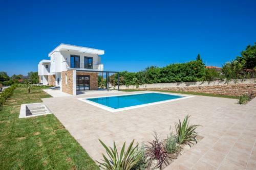 Apartamento Alfie Luxury Villa With Private Pool