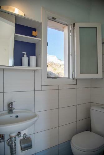 Traditional And Cozy Villa In Tinos