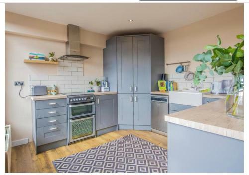Apartamento Superb Penthouse . 2 Bedroom . Free Secure Parking
