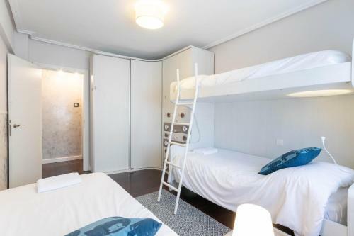 Portu Style Apartment By Aston Rentals