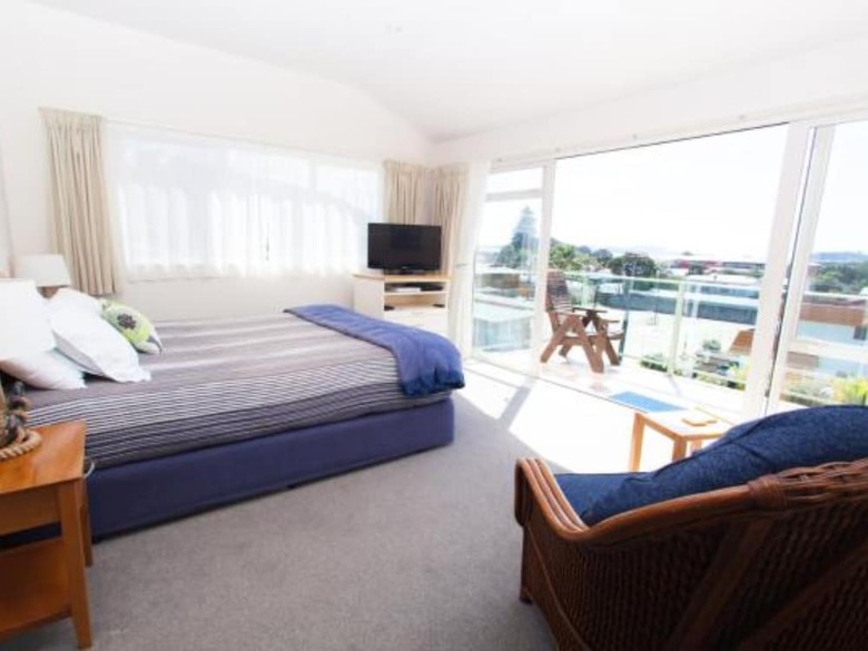 Admirals View Lodge