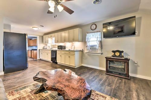 Lakeside Lodi Hideaway With Dock And Nearby Parks