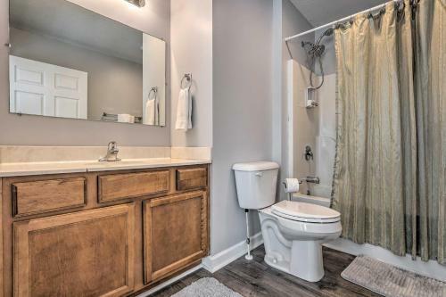 Bright Hendersonville Getaway Near Breweries!