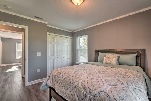 Bright Hendersonville Getaway Near Breweries!