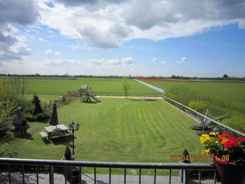 Luxury Holiday Home With Jacuzzi In Noordbeemster