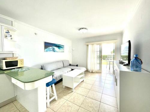 Apartamento 2b Con Acceso Directo En Playa Las Burras