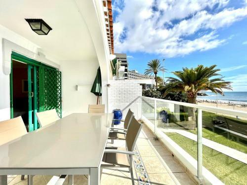 Apartamento 2b Con Acceso Directo En Playa Las Burras