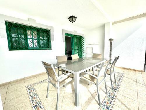 Apartamento 2b Con Acceso Directo En Playa Las Burras