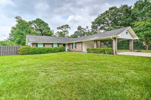 Modern Wilmington Getaway About 6 Mi To Beaches!