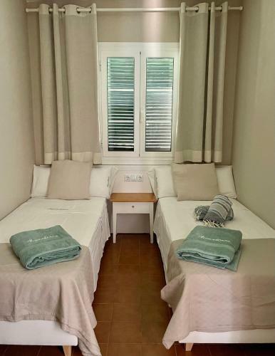 Bonito Apartamento Con Terraza, Jard�n Y Piscina