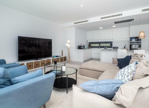 Villa Moderne � 700m De La Plage Avec Vue Mer