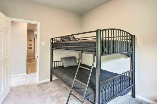 New Double Story Beautiful Condo Townhouse