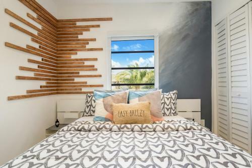 Modern 5 Bedrooms Heated Pool 14 Guest (p1)