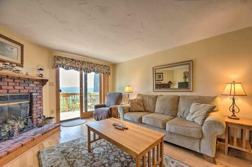 Campton Retreat With Mtn Views About 3 Mi To Skiing