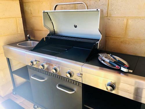 Mandurah Waterfront Retreat - Mandurah Quay