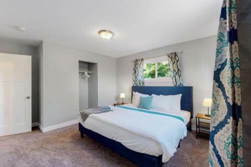 Denver Remodeled Upper Unit With 2 King Beds