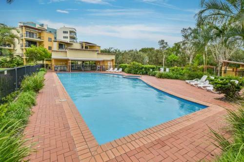 Apartamento Marcoola Beachfront 3br -pool-100m To The Beach.