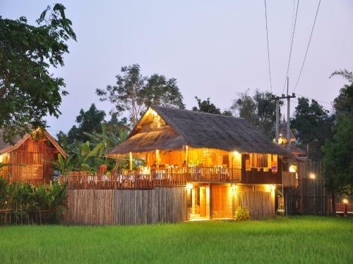 Hotel Vieng Tara Villa
