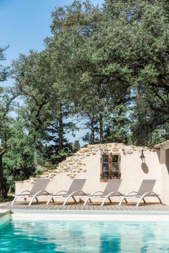 G�te Les Tours - G�te De Groupe En Provence